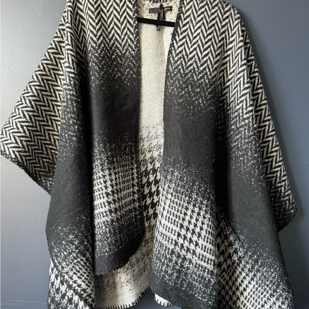 Black and Grey Women's Wrap Sweater Shawl